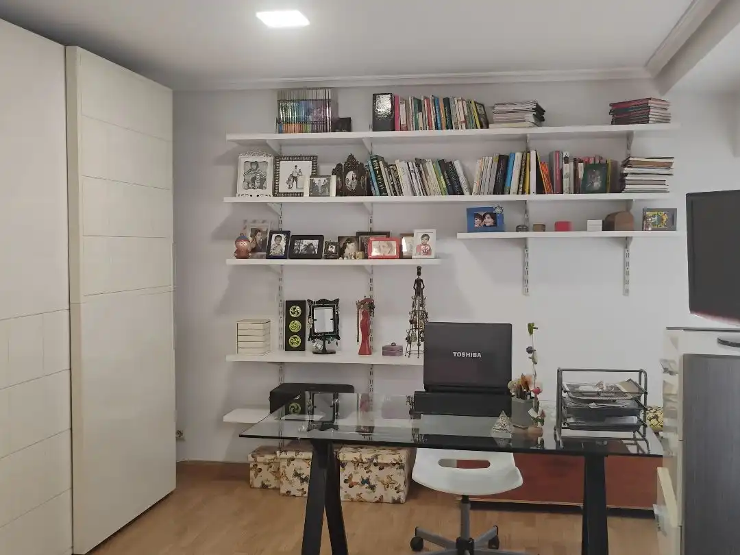Piso en venta en Rúa Río Arnoia, 26, Ventiun Sala de estar de Piso en venta en Ourense Capital con Calefacción, Parquet y Trastero