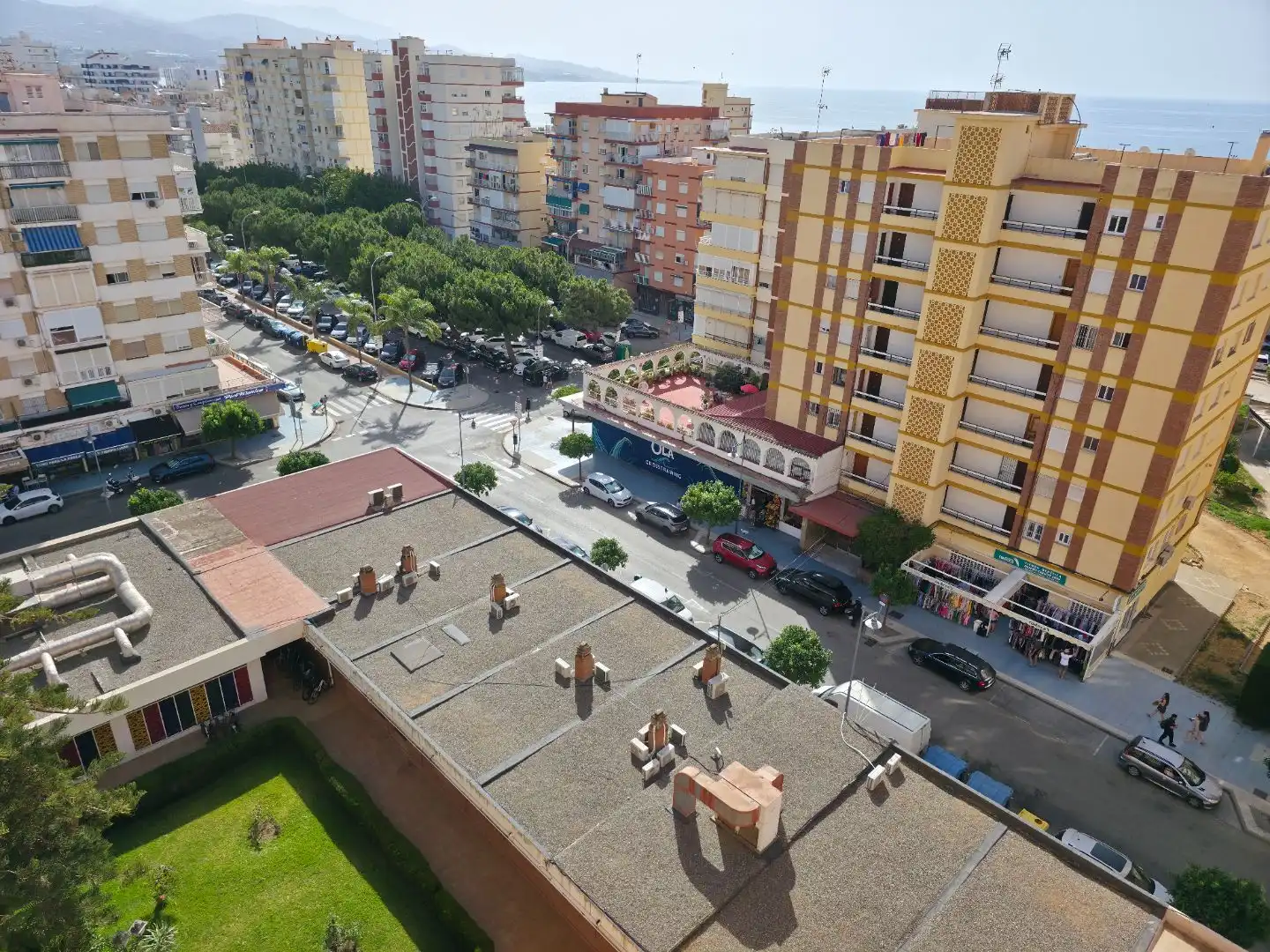 Pis en venda a Calle Infantes, 46, Poniente - Faro Vista exterior de Pis en venda en Vélez-Málaga amb Terrassa i Piscina