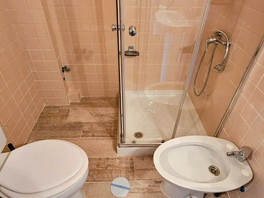 Apartament en venda a Calle Edificio Alamo, 1, Cerezo de Arriba Bany de Apartament en venda en Cerezo de Arriba