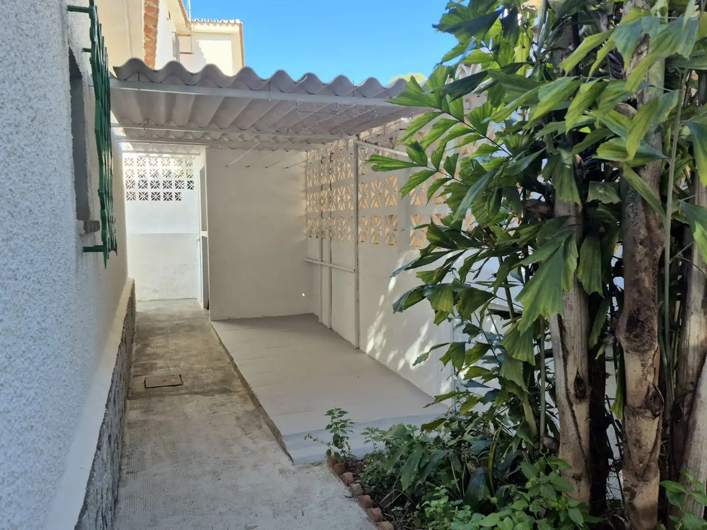 Houses for sale in Miraflores del Palo