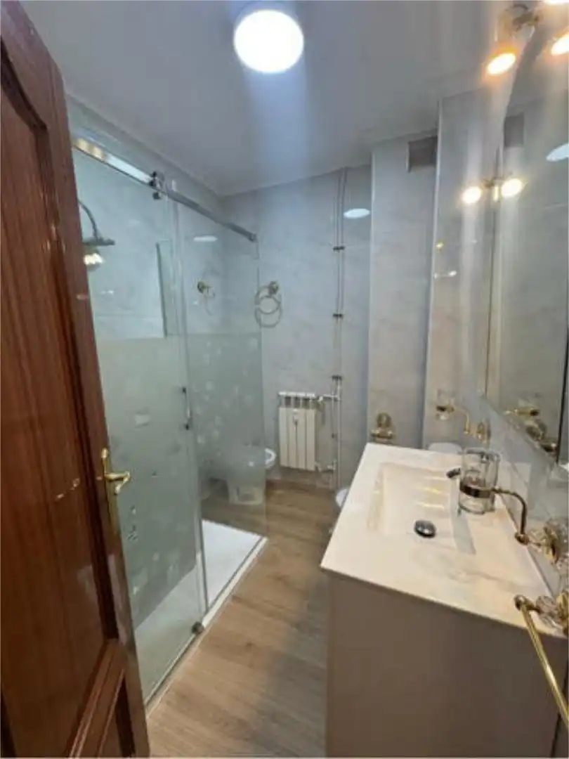 Piso de alquiler en San Lázaro