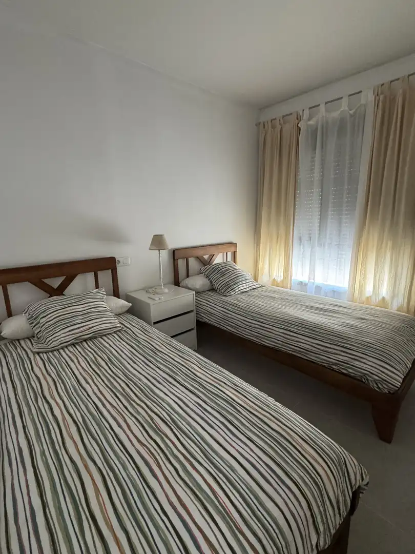 Casa adosada en venda a Avenida Valle del Sol, 1, Golf Valle Este Dormitori de Casa adosada en venda en Vera amb Aire condicionat, Terrassa i Piscina