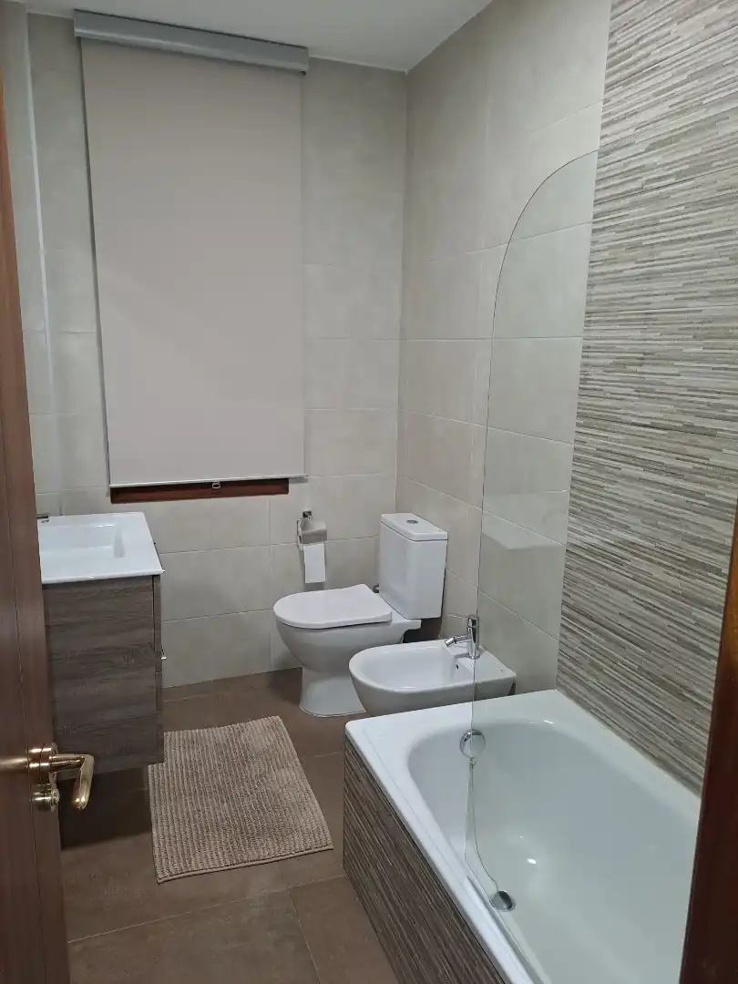 Piso de alquiler en Rúa Abeleira, 6, Cambre Baño de Piso de alquiler en Cambre con Calefacción, Parquet y Horno