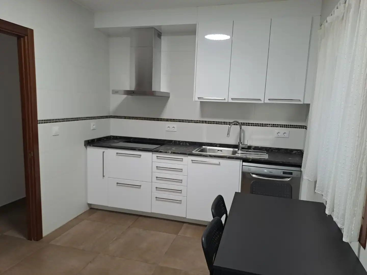 Piso de alquiler en Rúa Abeleira, 6, Cambre Cocina de Piso de alquiler en Cambre con Calefacción, Parquet y Horno