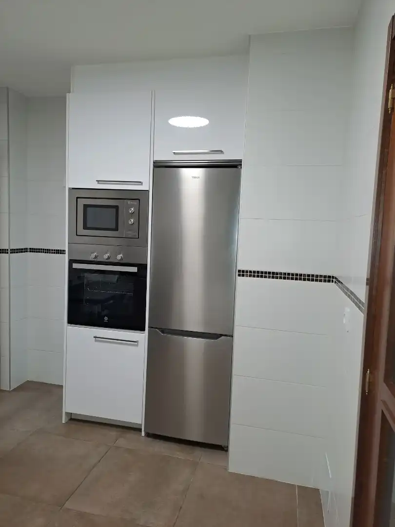 Piso de alquiler en Rúa Abeleira, 6, Cambre Cocina de Piso de alquiler en Cambre con Calefacción, Parquet y Horno