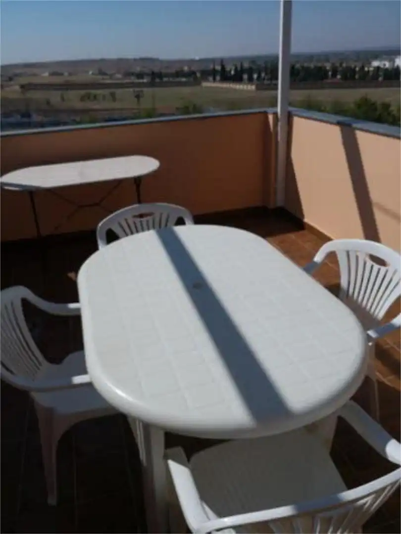 Àtic de lloguer a Maria Auxiliadora - Barriada de Llera Terrassa de Àtic de lloguer en Badajoz Capital amb Terrassa