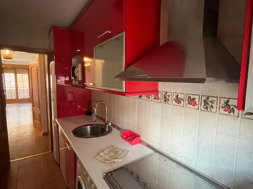 Dúplex en venda a Calle Río Duero, 13, Venecia - Nueva Alcalá Cuina de Dúplex en venda en Alcalá de Henares amb Aire condicionat i Moblat