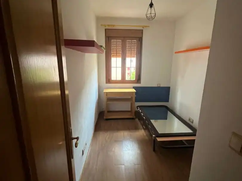 Dúplex en venda a Calle Río Duero, 13, Venecia - Nueva Alcalá Dormitori de Dúplex en venda en Alcalá de Henares amb Aire condicionat i Moblat
