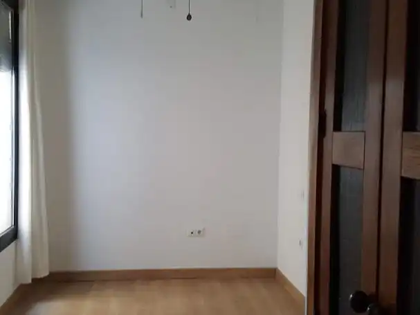 Wohnung zur Miete in Calle Miguel Servet, 16, Daimiel Schlafzimmer von Wohnung zur Miete in Daimiel mit Heizung, Privatgarten und Parkett