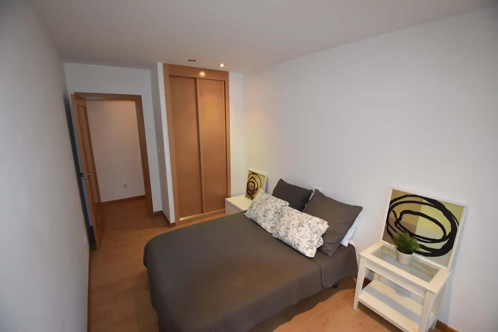 Flat for rent in Rúa Ribeira Sacra, 19, Mesoiro Bedroom of Flat for rent in A Coruña Capital with Heating, Parquet flooring and Storage room