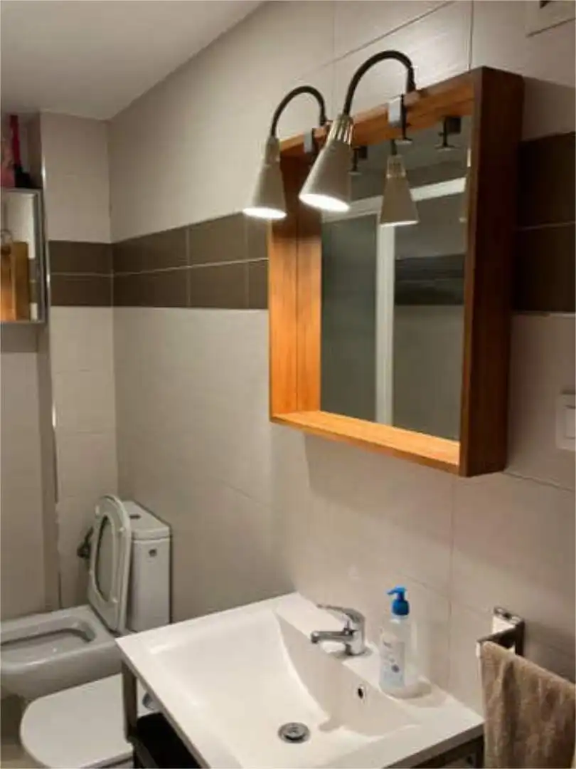 Flat for rent in San José Bathroom of Flat for rent in Huesca with Heating, Terrace and Furnished