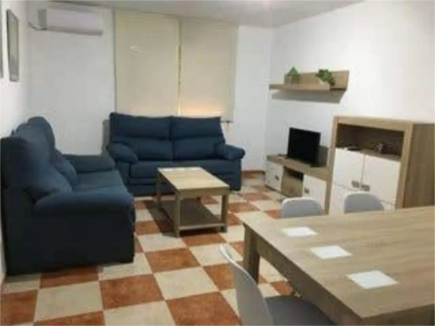 Room in Ciudad Jardín - Zoco Room in Ciudad Jardín - Zoco