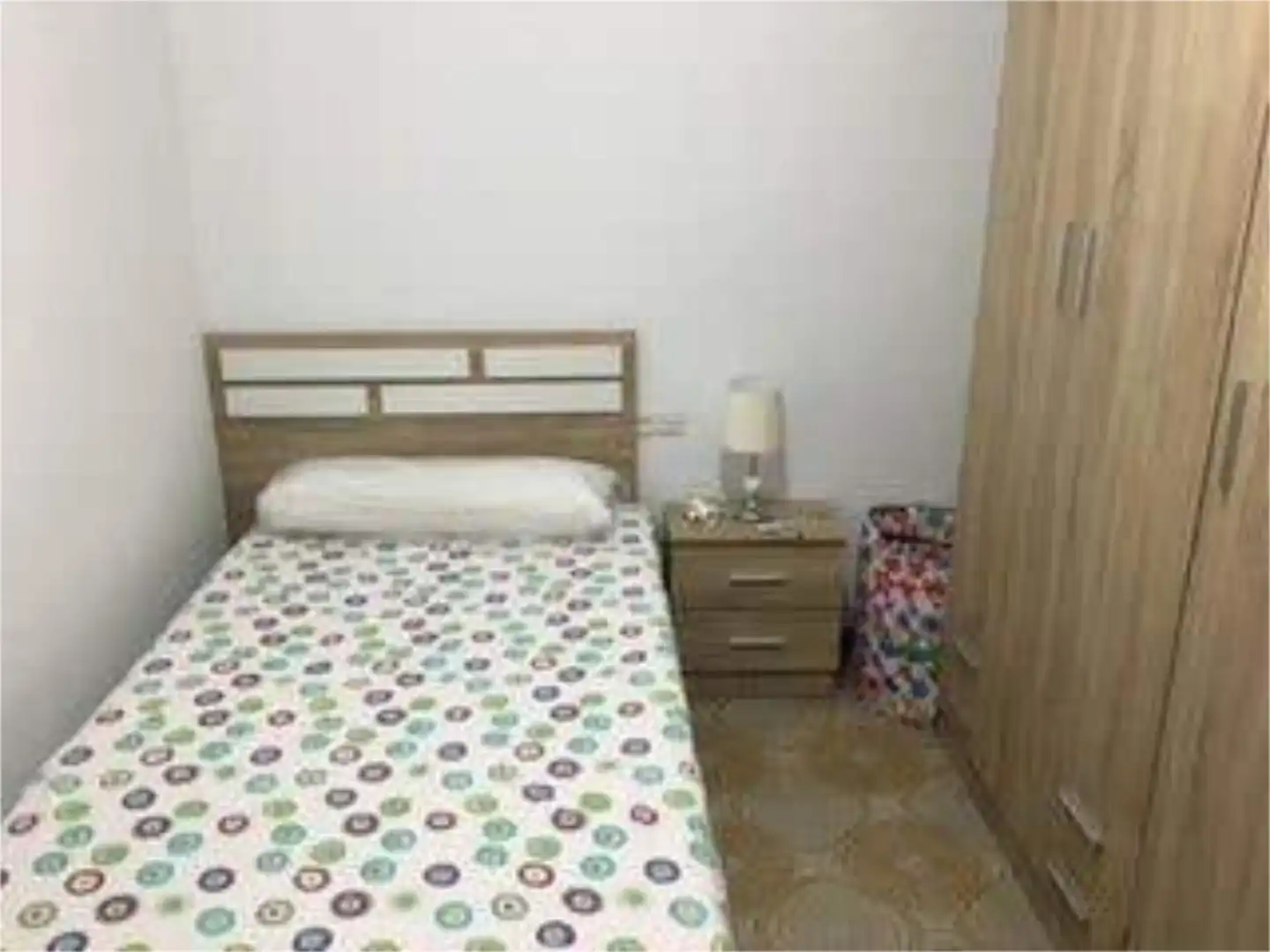 Room in Ciudad Jardín - Zoco Room in Ciudad Jardín - Zoco