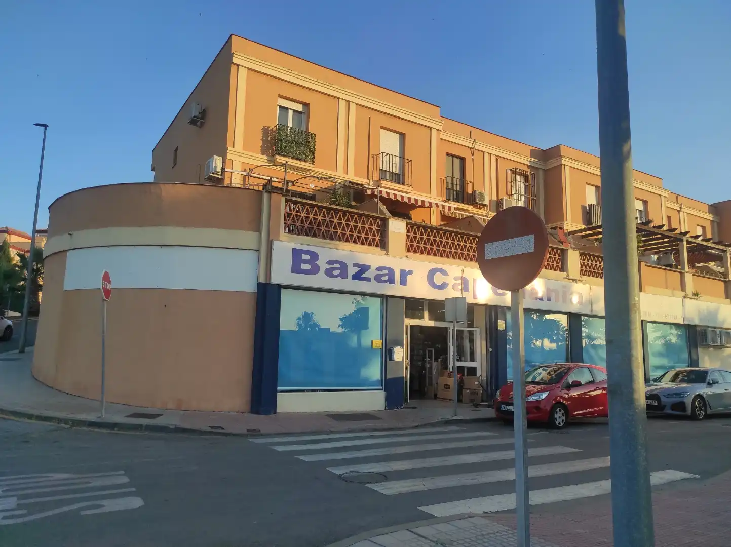 Casa adosada en venta en Calle Luis Cernuda, Centro Casa adosada en venta en Alhaurín de la Torre con Aire acondicionado, Calefacción y Jardín privado