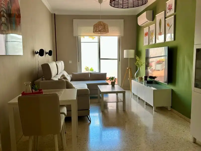 Flat for sale in Calle Rosales, 1, Arcos de la Frontera Living room of Flat for sale in Arcos de la Frontera with Air Conditioner and Terrace