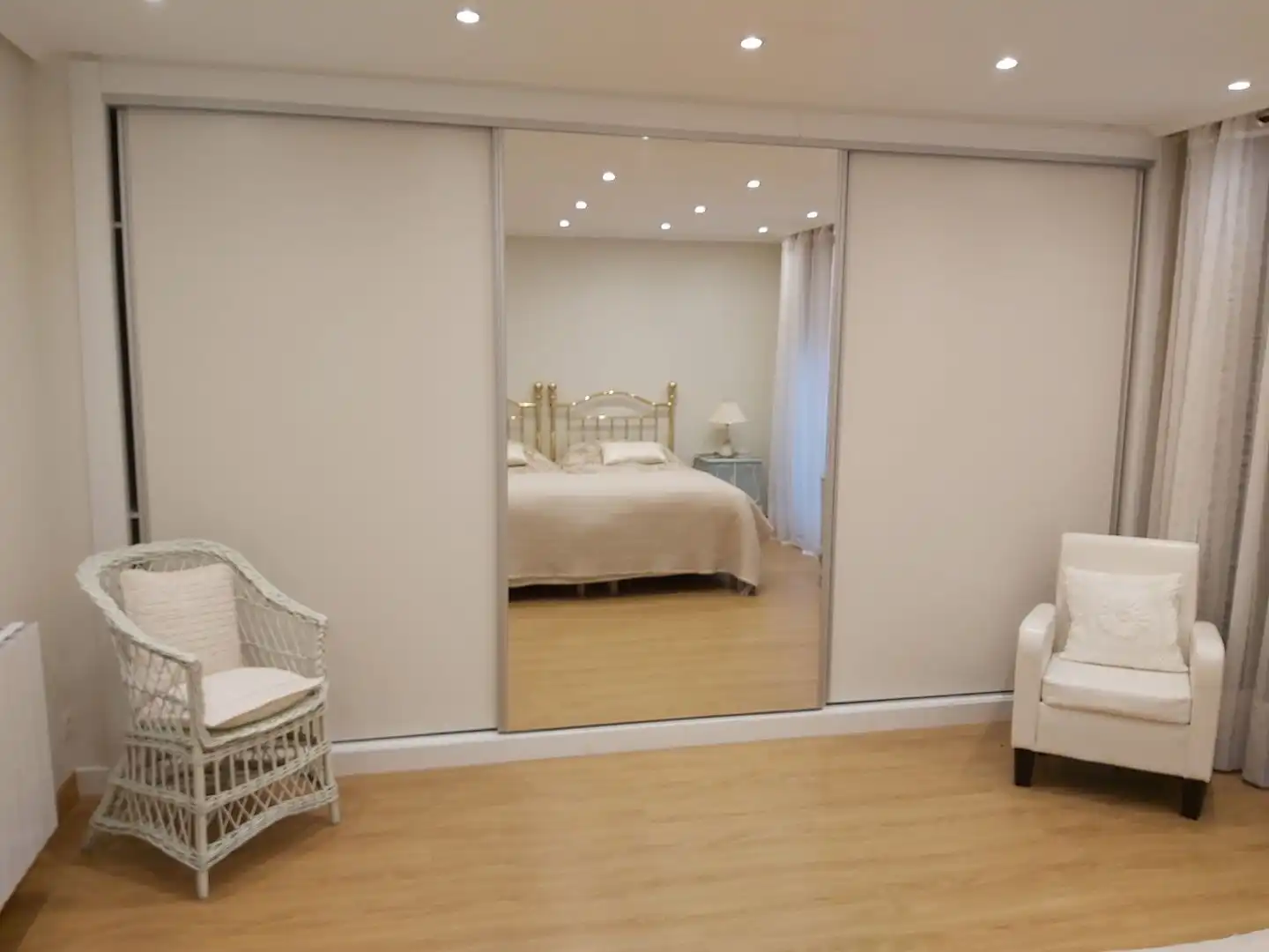 Habitación de Dúplex de alquiler en Briviesca con Calefacción, Parquet y Amueblado