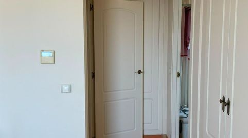 Foto 4 von Einfamilien-Reihenhaus zur Miete in Carrer Berna, 6, Golf Bahía, Finestrat