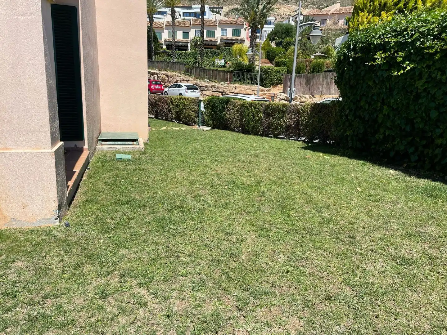Einfamilien-Reihenhaus zur Miete in Carrer Berna, 6, Golf Bahía Garten von Einfamilien-Reihenhaus zur Miete in Finestrat mit Klimaanlage, Heizung und Privatgarten