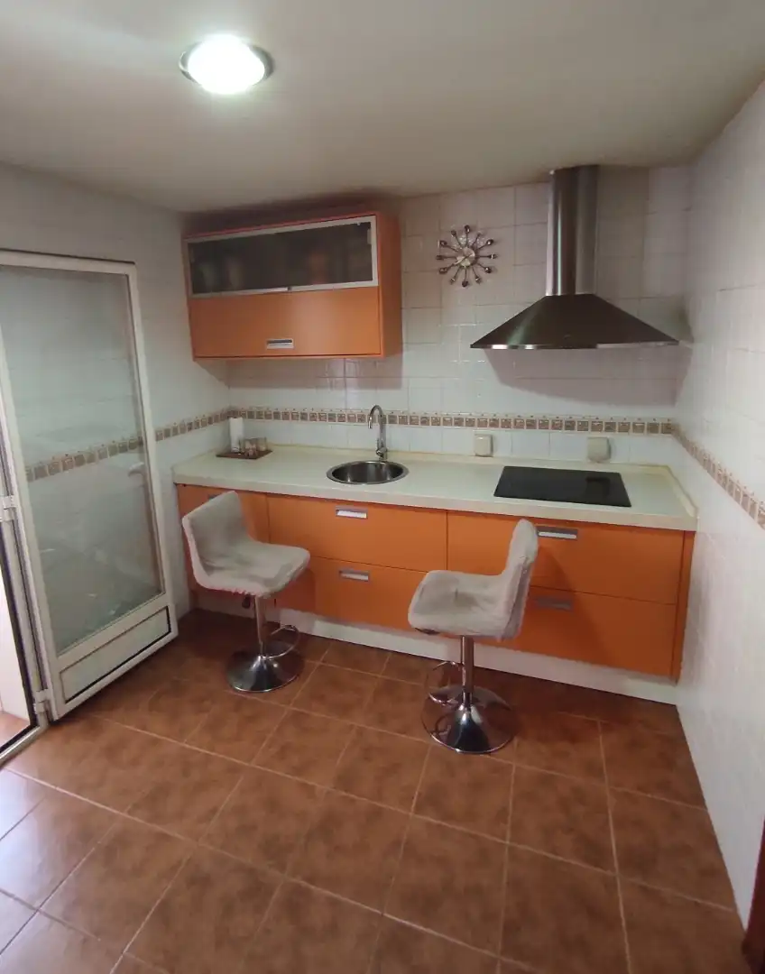 Piso en venta en Calle Figueira Da Foz, 3, La Estación Cocina de Piso en venta en Badajoz Capital con Aire acondicionado y Terraza