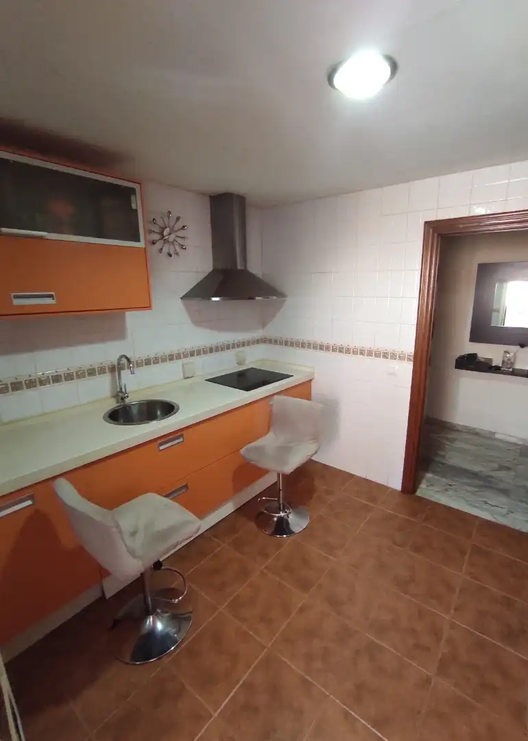Piso en venta en Calle Figueira Da Foz, 3, La Estación Cocina de Piso en venta en Badajoz Capital con Aire acondicionado y Terraza