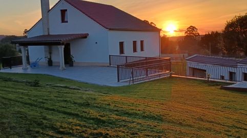 Foto 4 de Casa o chalet de alquiler en A Igrexa, 17, Moraña, Pontevedra