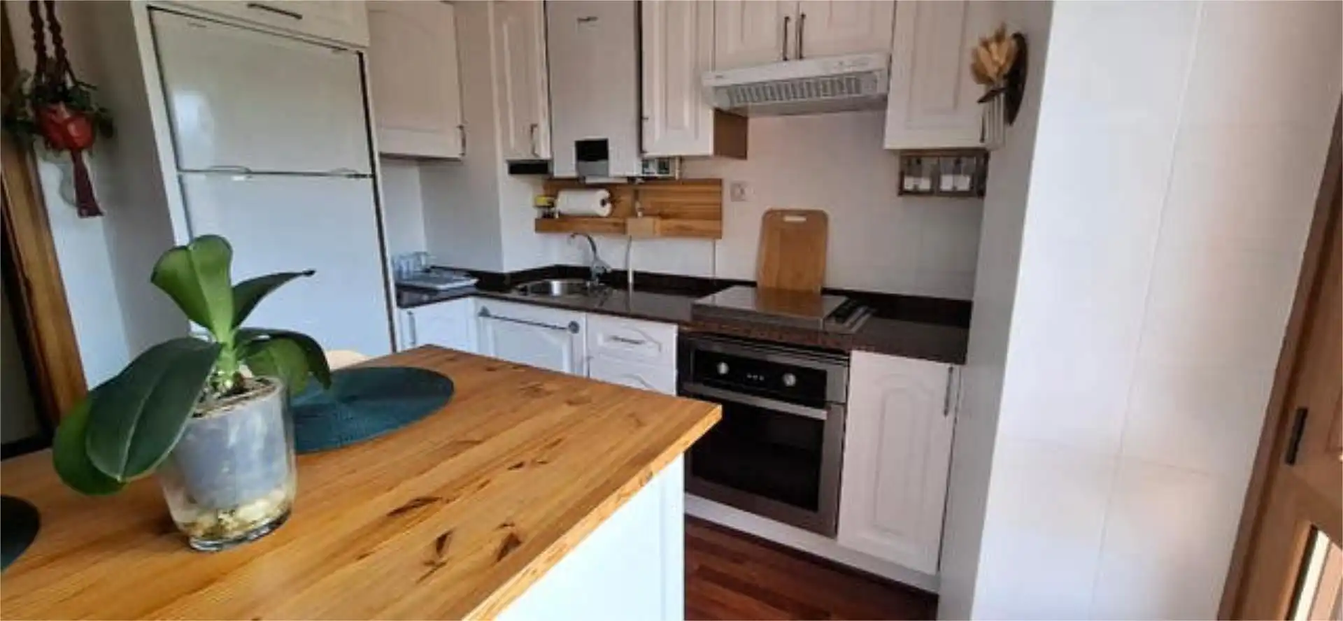 Cocina de Piso en venta en Siero con Calefacción, Trastero y Amueblado