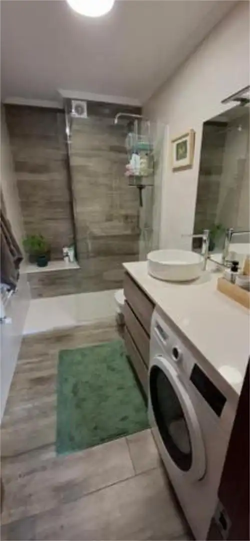 Baño de Piso en venta en Siero con Calefacción, Trastero y Amueblado