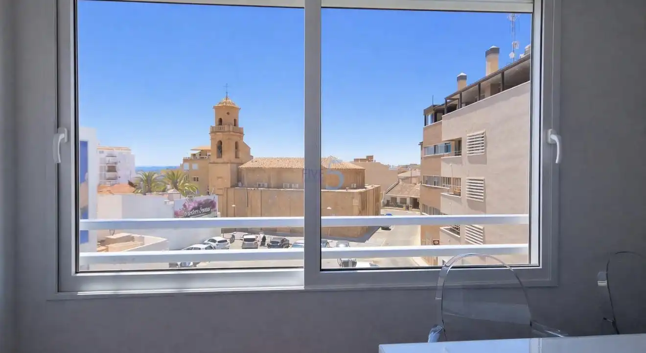 Flat for sale in Calle Mayor, 12, Pilar de la Horadada ciudad Exterior view of Flat for sale in Pilar de la Horadada with Air Conditioner, Terrace and Balcony