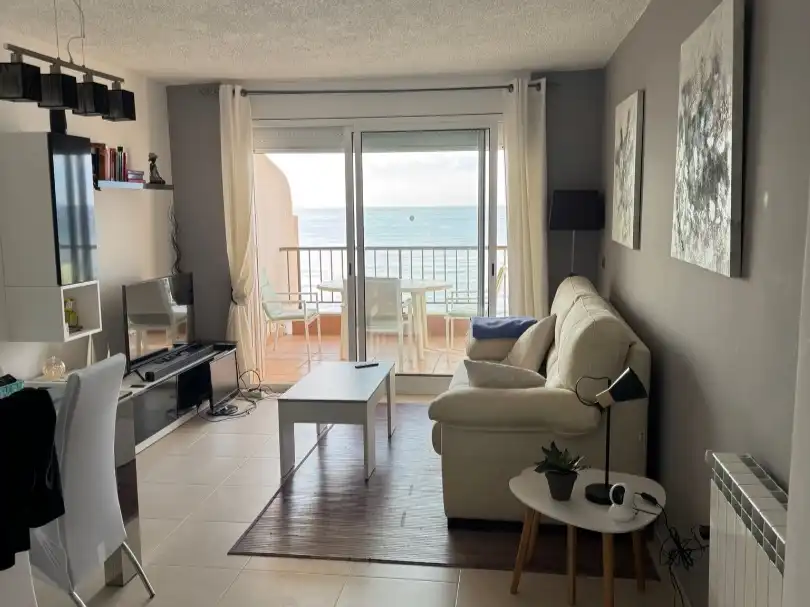 Flat for sale in Passeig Maritim, 33, Passeig Marítim Living room of Flat for sale in Mont-roig del Camp with Terrace, Swimming Pool and Balcony