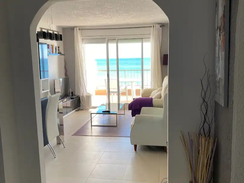 Flat for sale in Passeig Maritim, 33, Passeig Marítim Living room of Flat for sale in Mont-roig del Camp with Terrace, Swimming Pool and Balcony