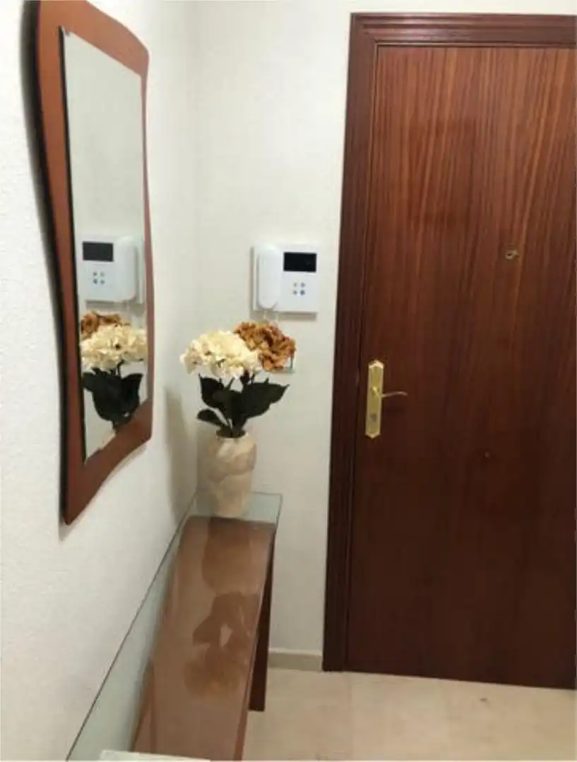 Piso de alquiler en Jaén con Jardín privado y Amueblado