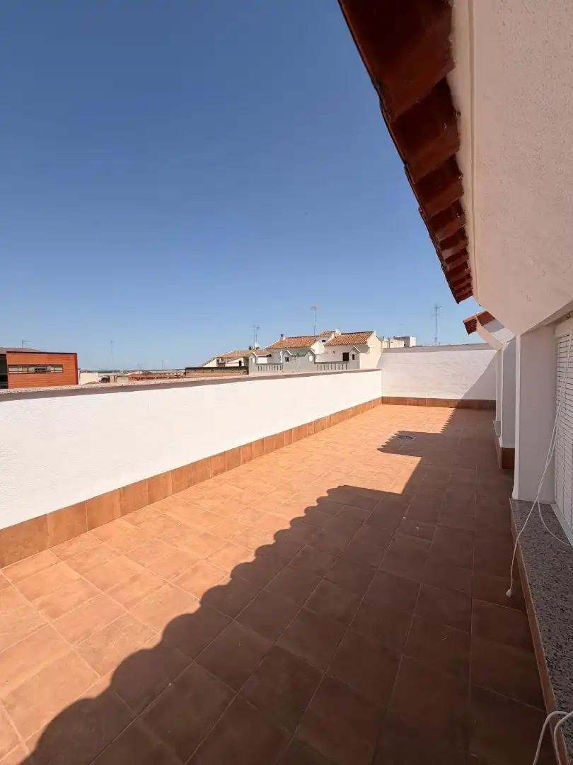 Flat for rent in Calle Reina Victoria, 20, Almendralejo Flat for rent in Calle Reina Victoria, 20, Almendralejo
