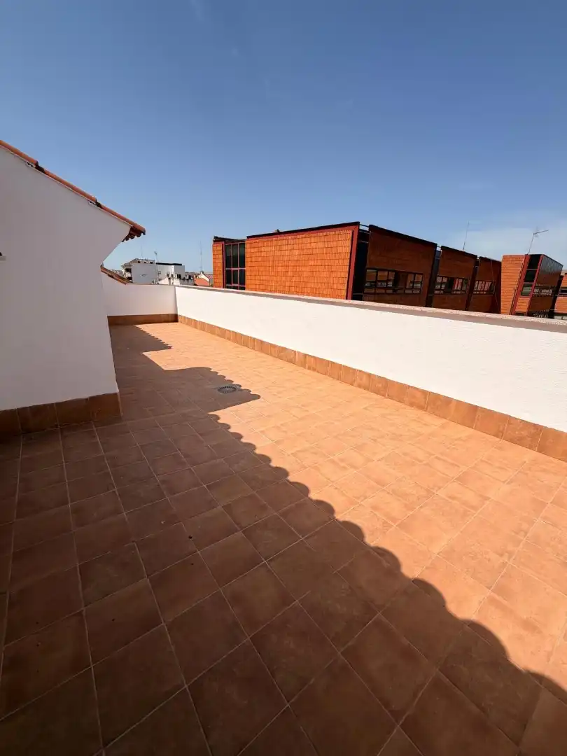 Flat for rent in Calle Reina Victoria, 20, Almendralejo Flat for rent in Calle Reina Victoria, 20, Almendralejo