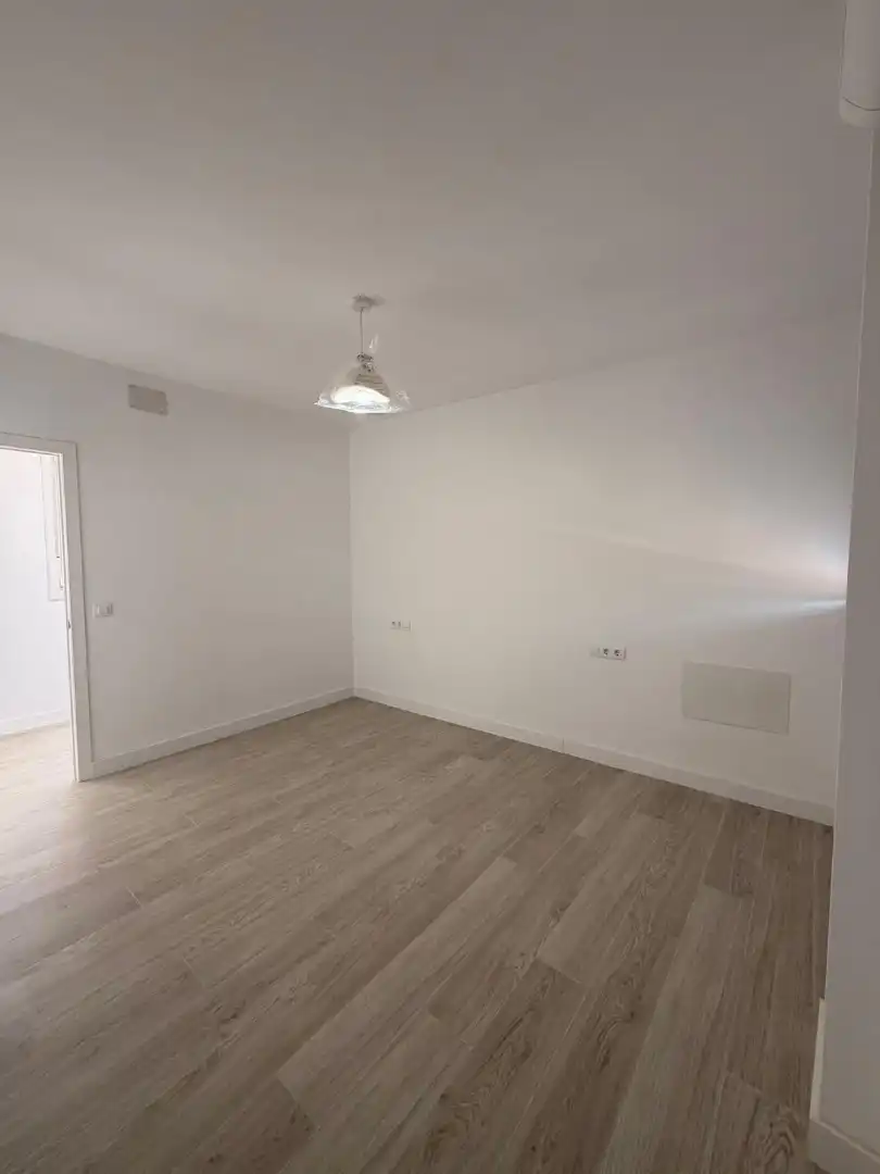 Flat for rent in Calle Reina Victoria, 20, Almendralejo Flat for rent in Calle Reina Victoria, 20, Almendralejo