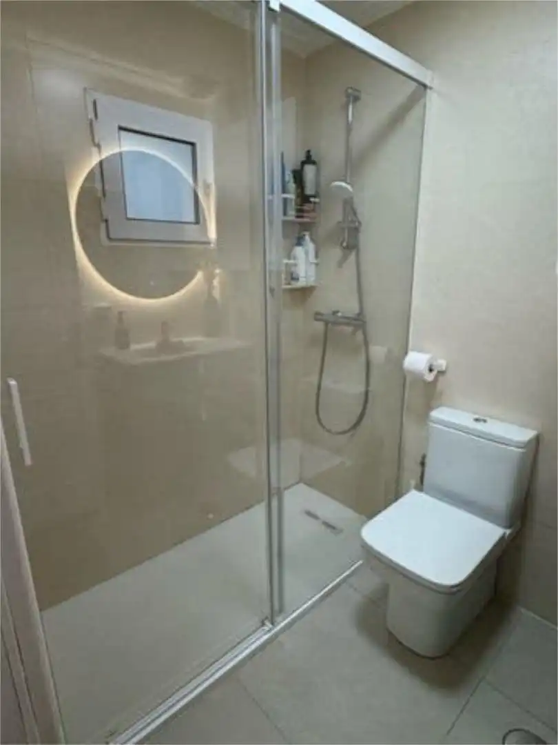 Houses for sale in Tanos Bathroom of Houses for sale in Torrelavega with Heating, Terrace and Storage room