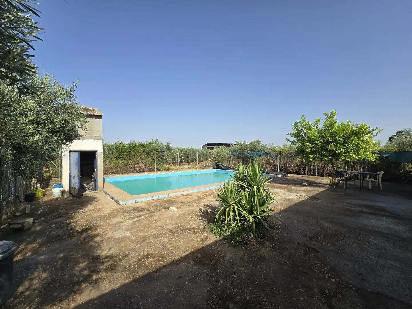 Finca rústica en venda a Calle la Ronda, 5, Écija Piscina de Finca rústica en venda en Écija amb Aire condicionat, Jardí privat i Terrassa