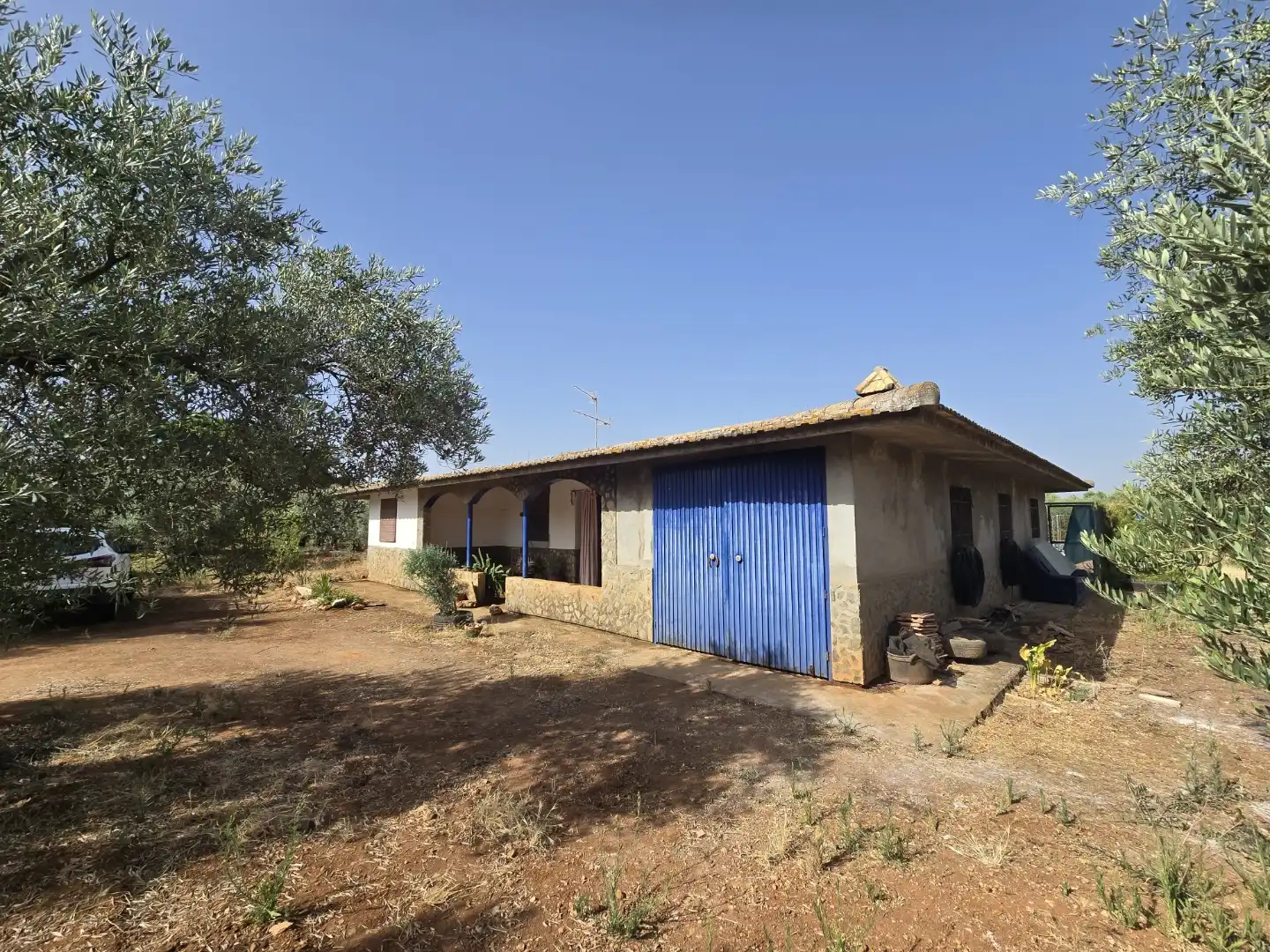 Finca rústica en venda a Calle la Ronda, 5, Écija Vista exterior de Finca rústica en venda en Écija amb Aire condicionat, Jardí privat i Terrassa