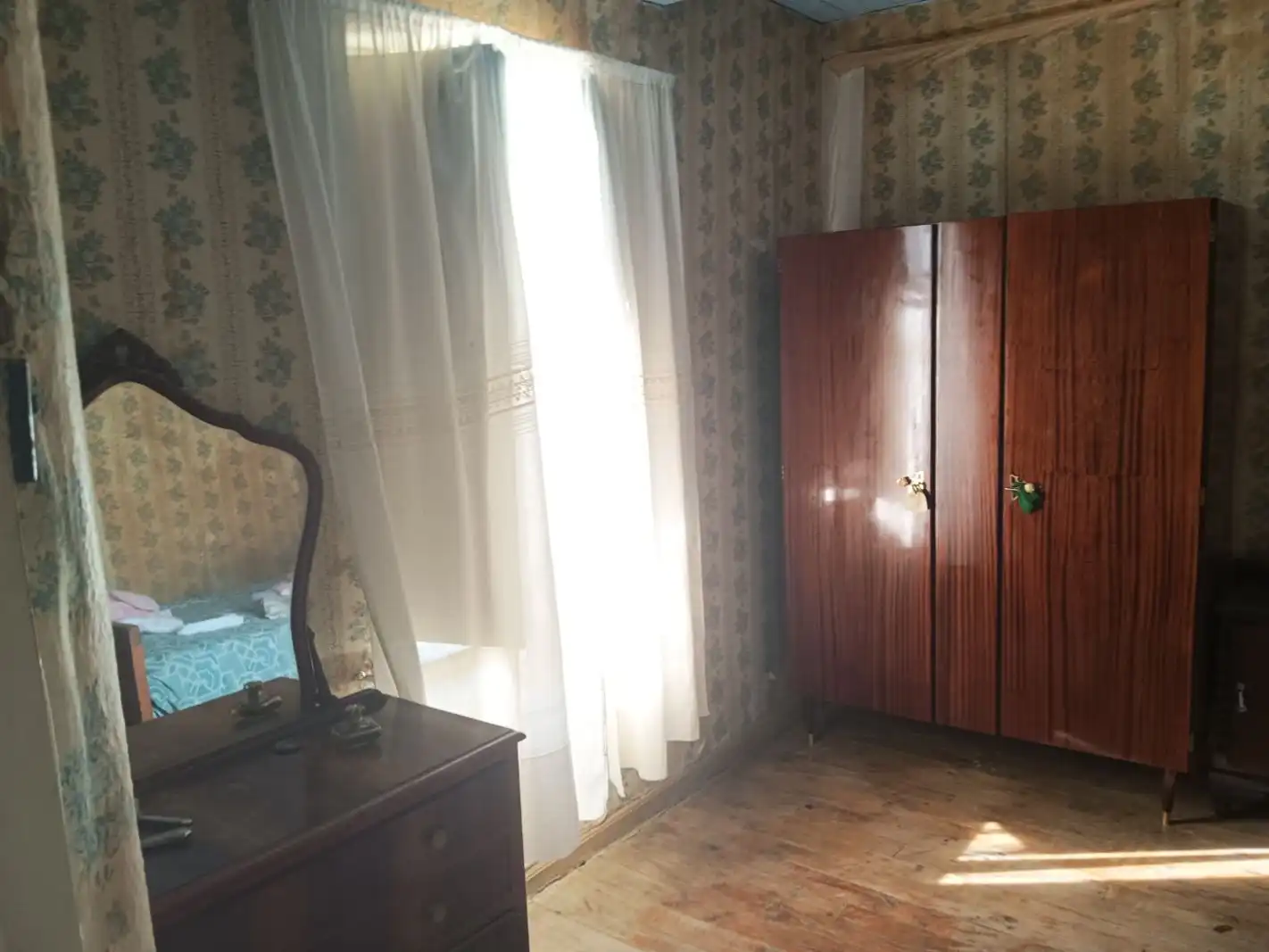 Pis en venda a Calle de las Piscinas, 44, Valdepolo Dormitori de Pis en venda en Valdepolo amb Traster, Moblat i Balcó