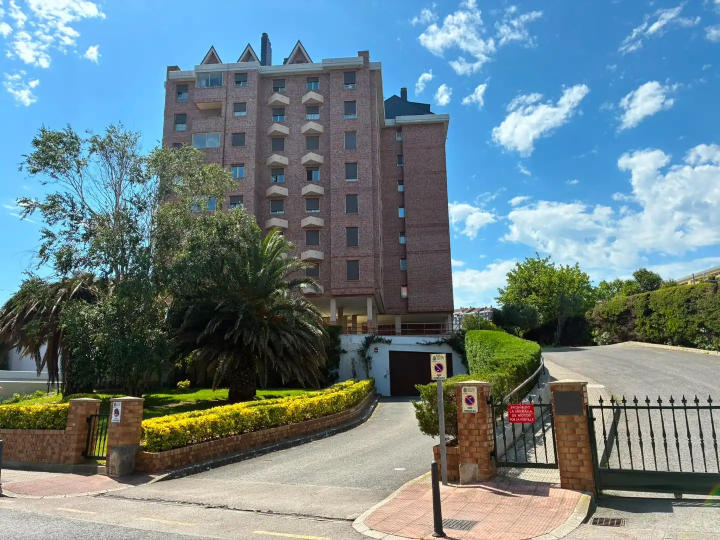 Exterior view of Flat for sale in Santander  with Air Conditioner, Terrace and Balcony