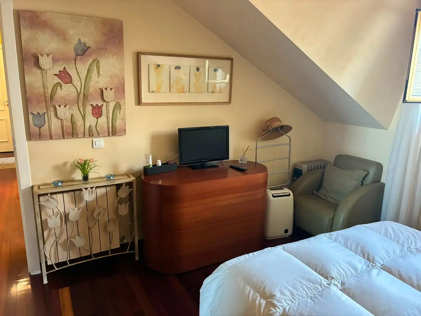 Bedroom of Flat for sale in Santander  with Air Conditioner, Terrace and Balcony