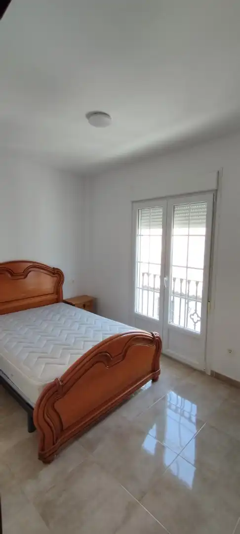 Habitación de Casa adosada de alquiler en Padul con Horno, Lavadora y Balcón