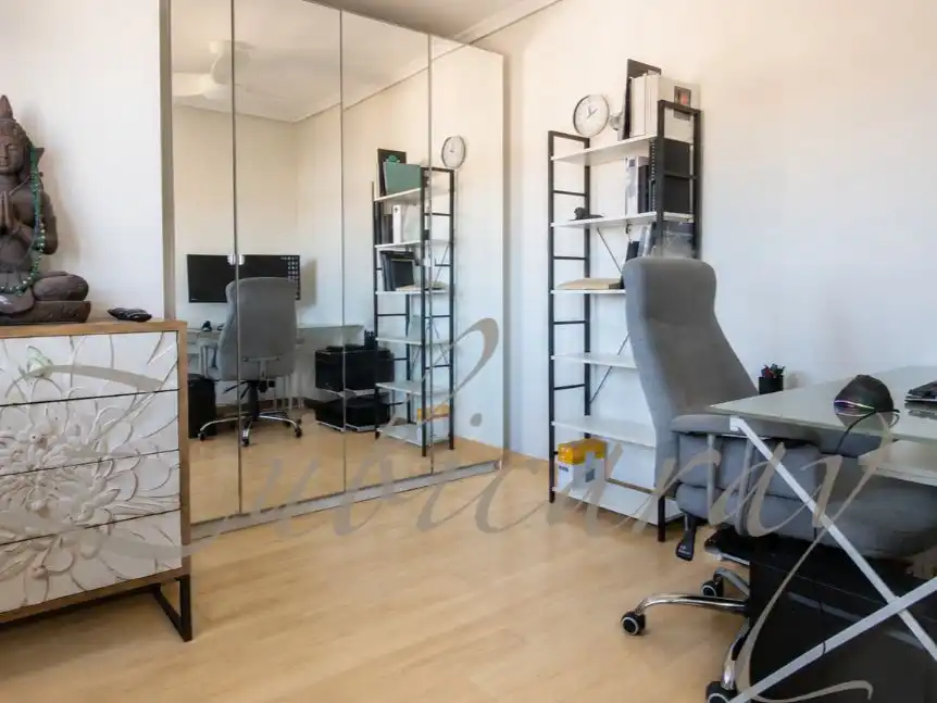 Dúplex en venta en Santander con Terraza y Piscina