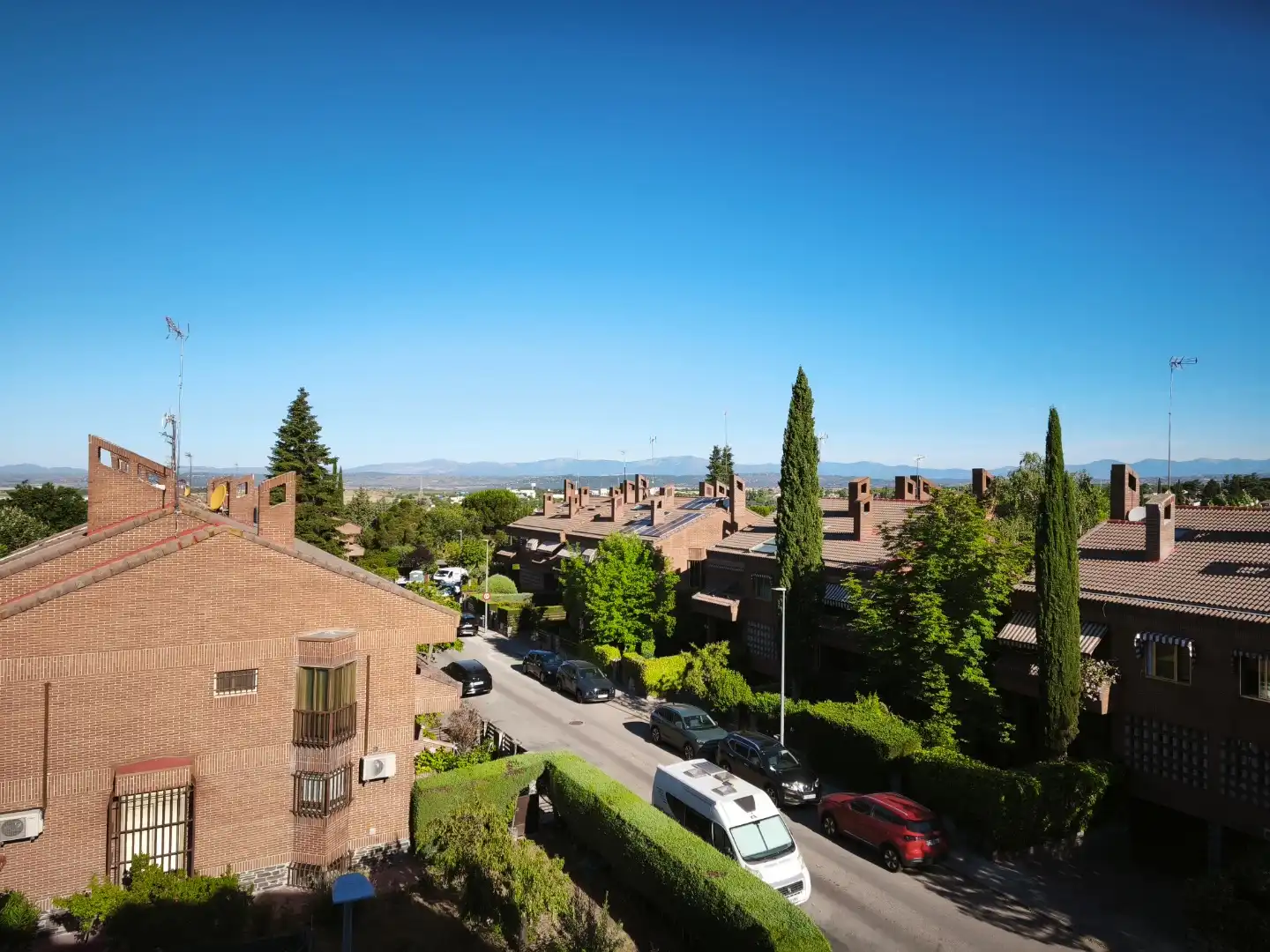 Piso en venta en El Caño - Maracaibo Vista exterior de Piso en venta en Las Rozas de Madrid con Aire acondicionado, Calefacción y Parquet