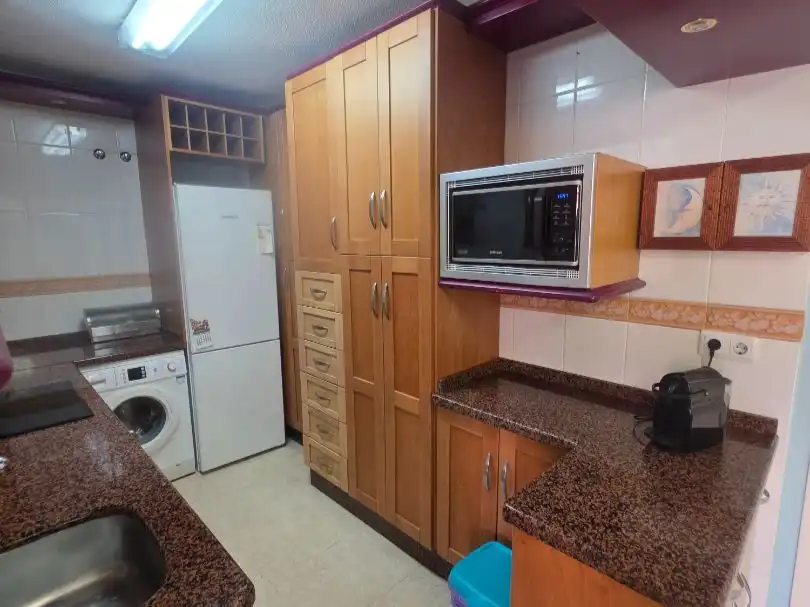 Flat for rent in Calle Córdoba, 37, Playa del Rincón Kitchen of Flat for rent in Rincón de la Victoria with Terrace, Furnished and Video intercom
