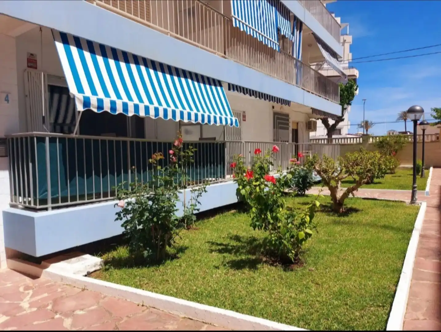 Vista exterior de Pis de lloguer en Gandia amb Aire condicionat, Calefacció i Terrassa