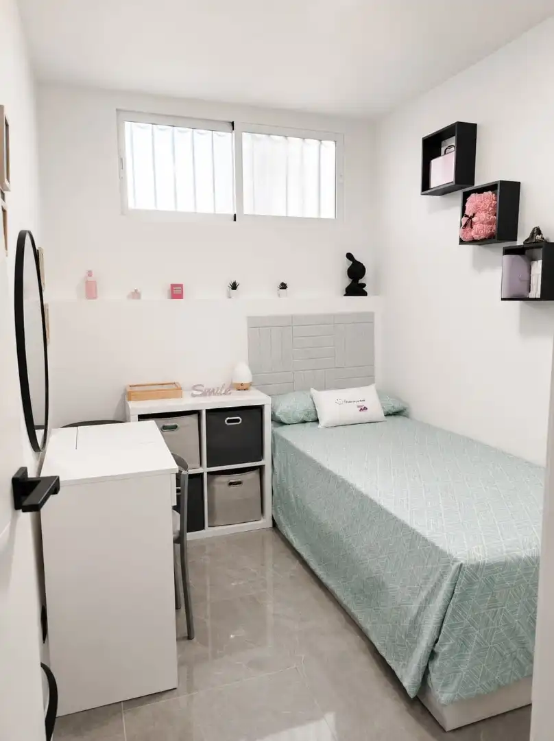 Flat for sale in Calle Ronda de Los Montes, 53, Albolote Bedroom of Flat for sale in Albolote with Air Conditioner and Balcony