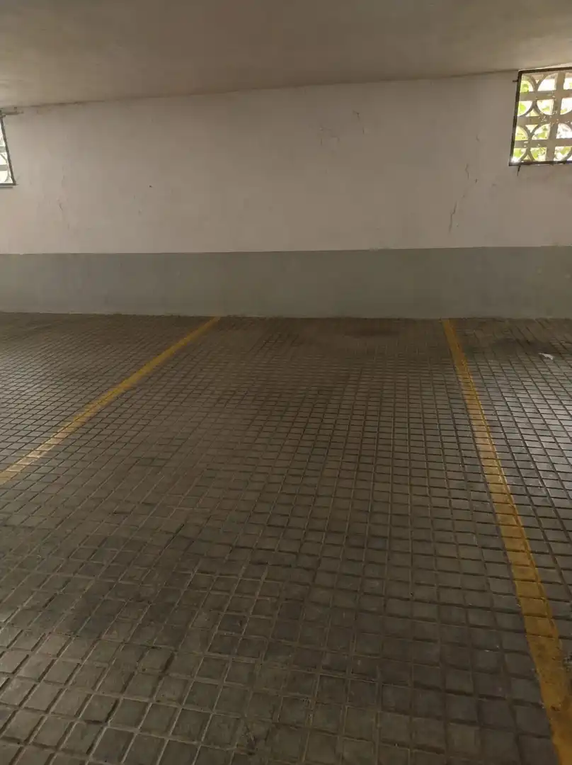 Flat for sale in Calle Ronda de Los Montes, 53, Albolote Parking of Flat for sale in Albolote with Air Conditioner and Balcony