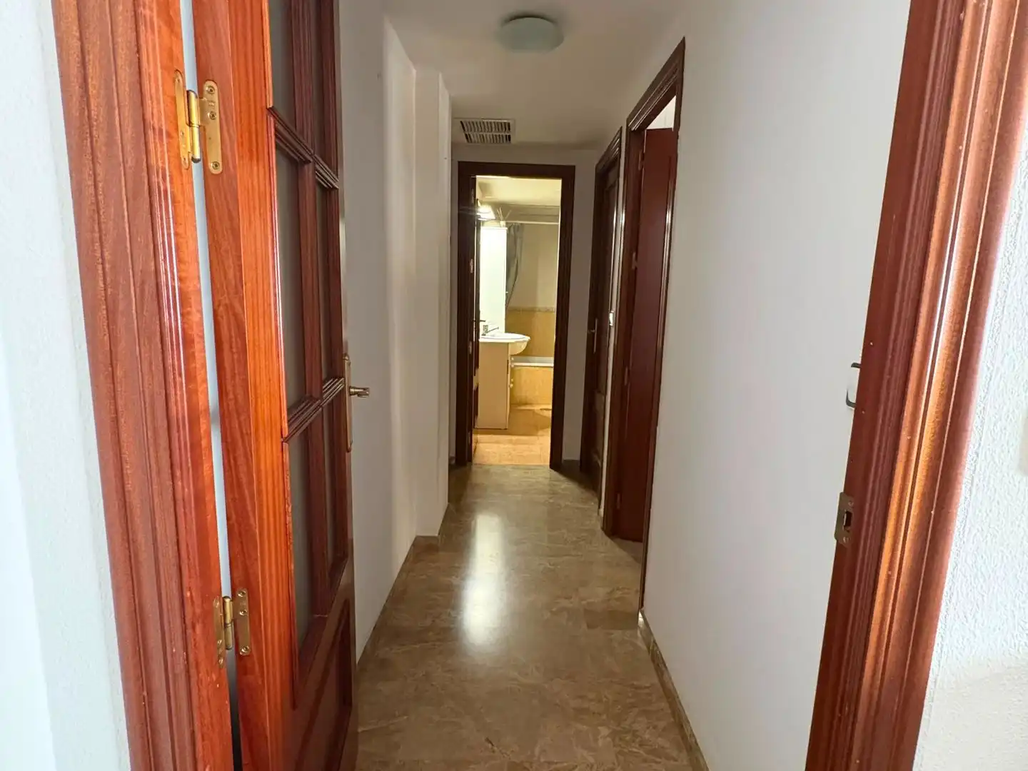 Flat for rent in Calle Siete de Mayo, 7, Poniente-Sur Flat for rent in Córdoba Capital with Air Conditioner