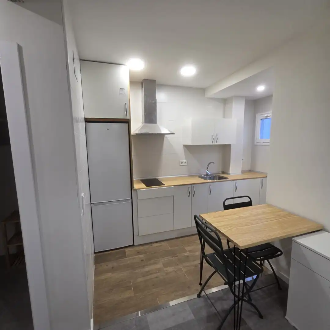 Wohnung zur Miete in Calle de las Armas, 148, San Pablo Wohnung zur Miete in Calle de las Armas, 148, San Pablo