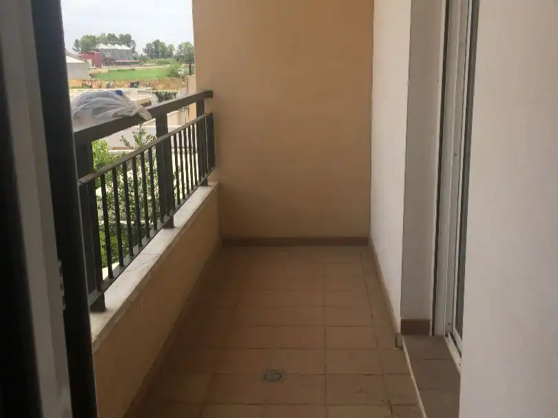 Einfamilien-Reihenhaus zur Miete in Calle Inés de Suárez, 21, Talavera la Real Terrasse von Einfamilien-Reihenhaus zur Miete in Talavera la Real mit Klimaanlage, Heizung und Privatgarten